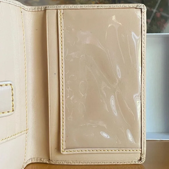 Dooney & Bourke Rare Rainbow Monogram Y2K It Girl Wallet - Picture 8 of 13